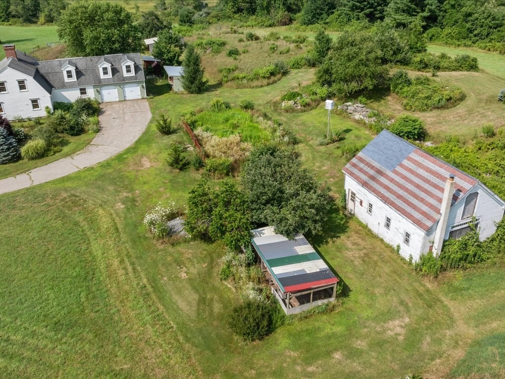 439 Lower Rd