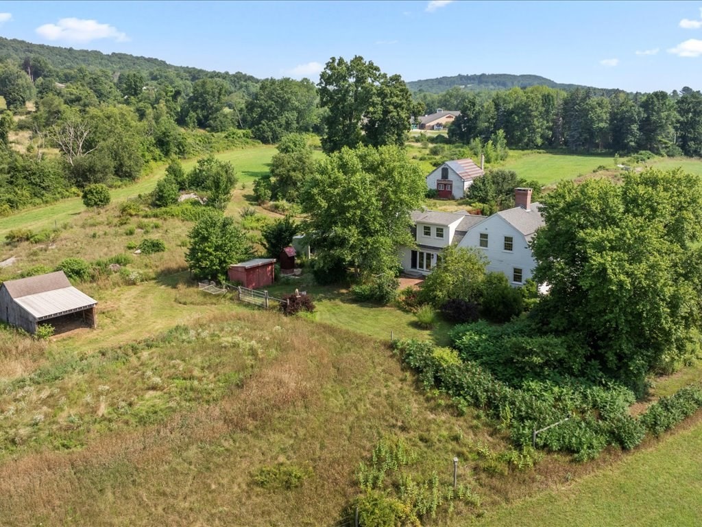 439 Lower Rd
