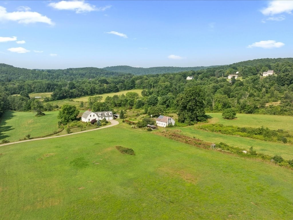 439 Lower Rd