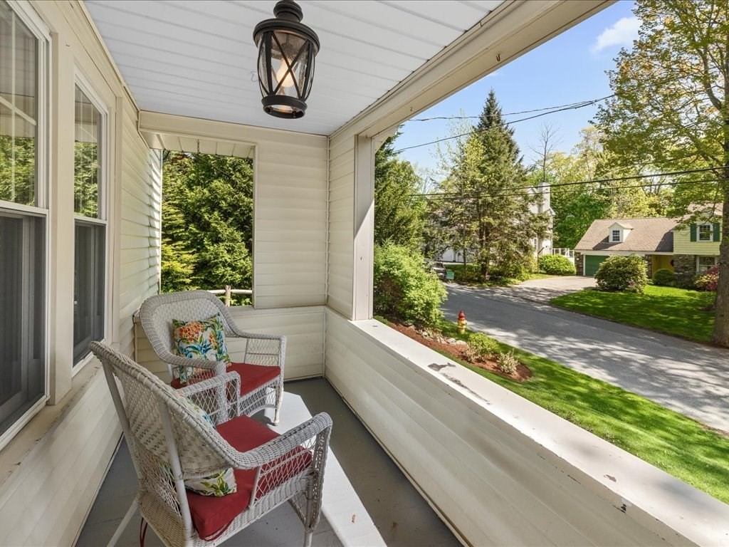 1 Wildrose Ave