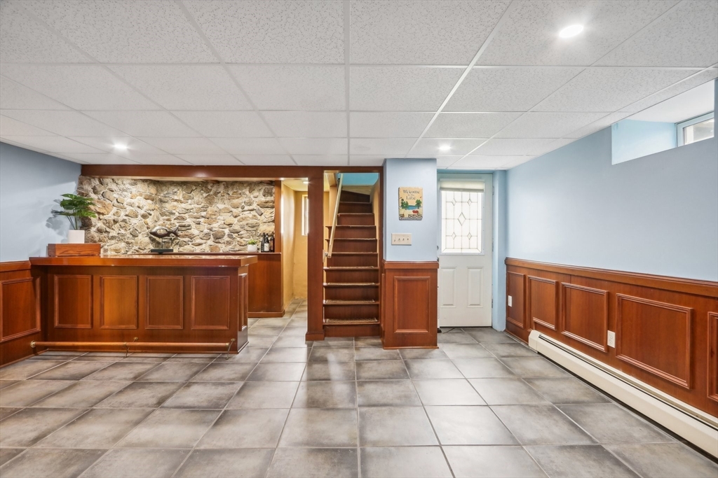 74 Bay Edge Dr