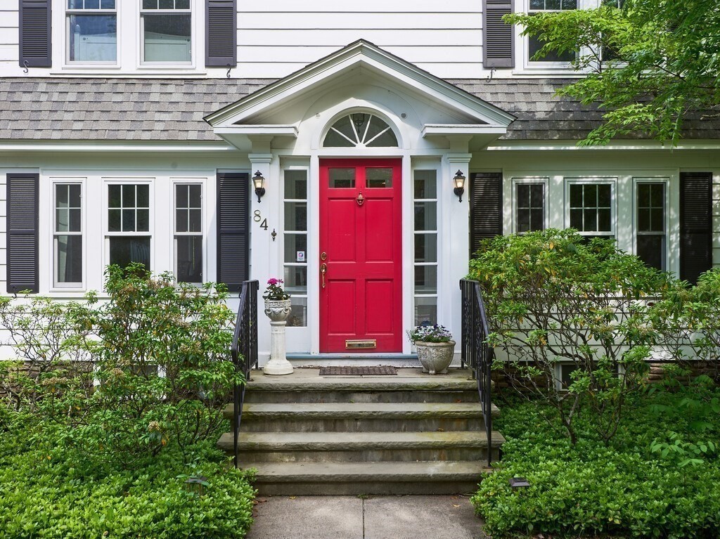 84 Forest Street