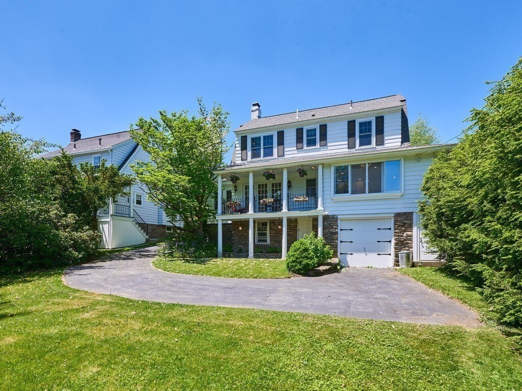 84 Forest Street