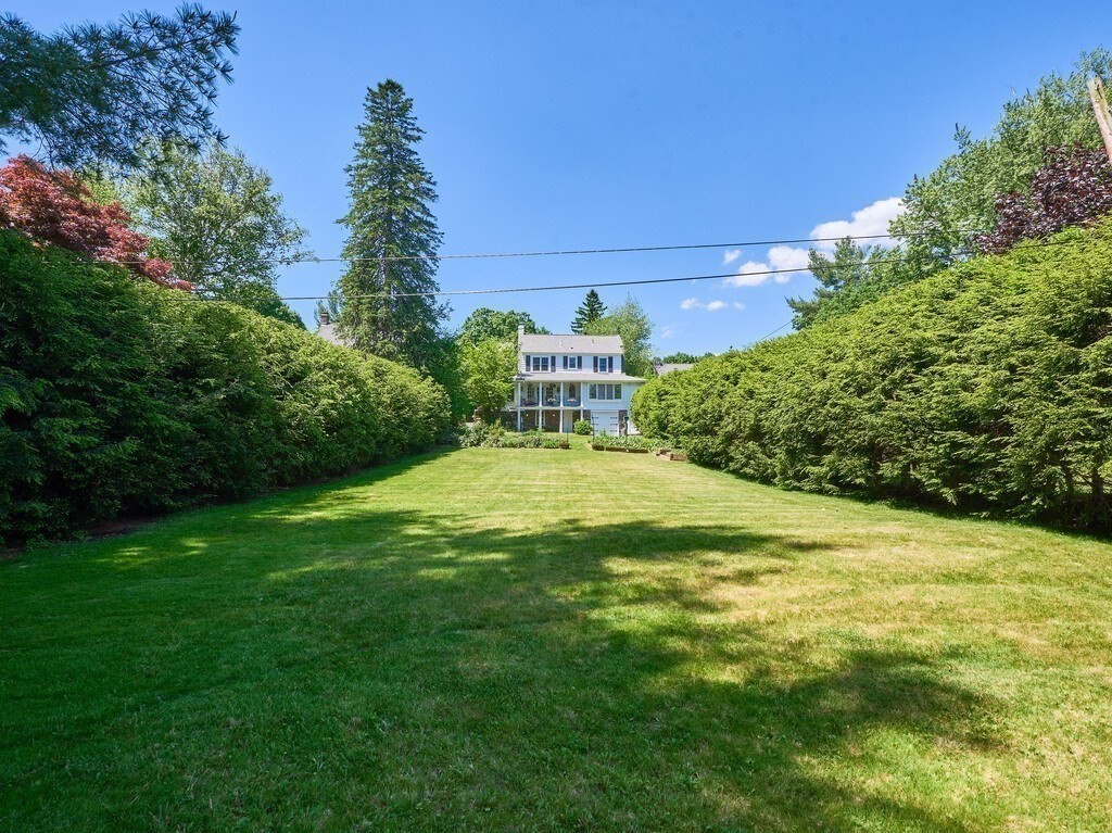 84 Forest Street