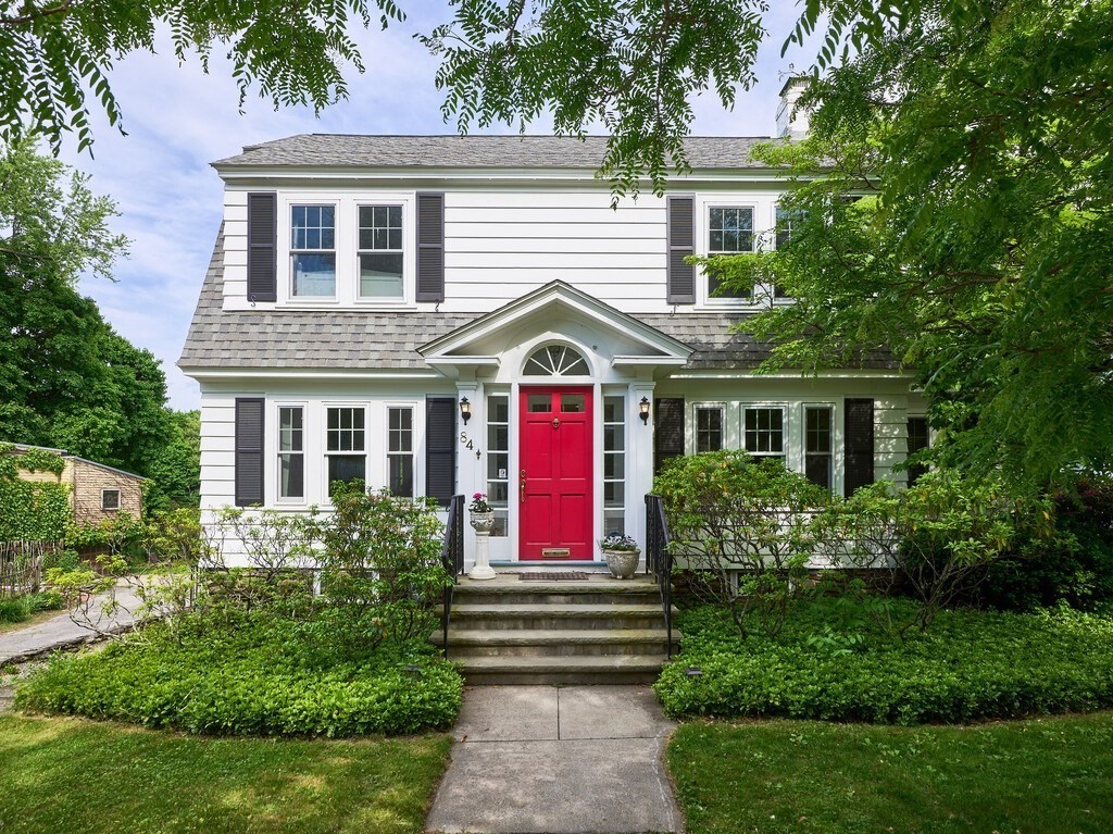 84 Forest Street