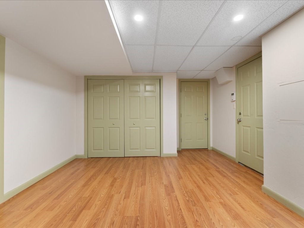 454 Walnut St