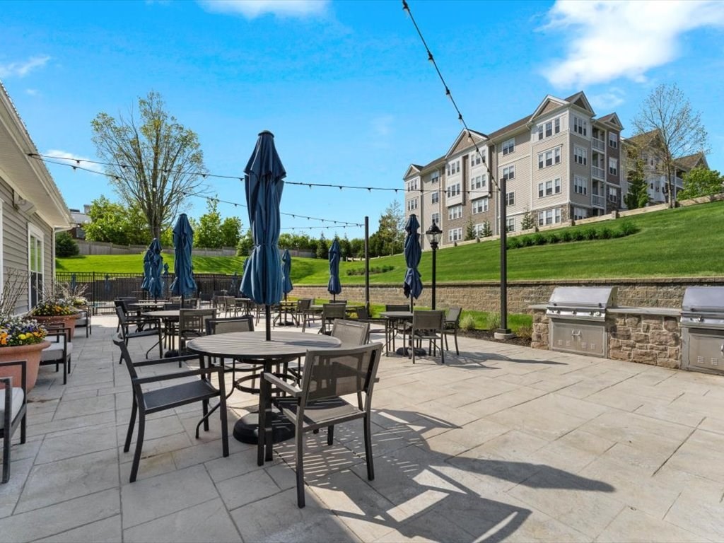 3212 Peters Farm Way # 212