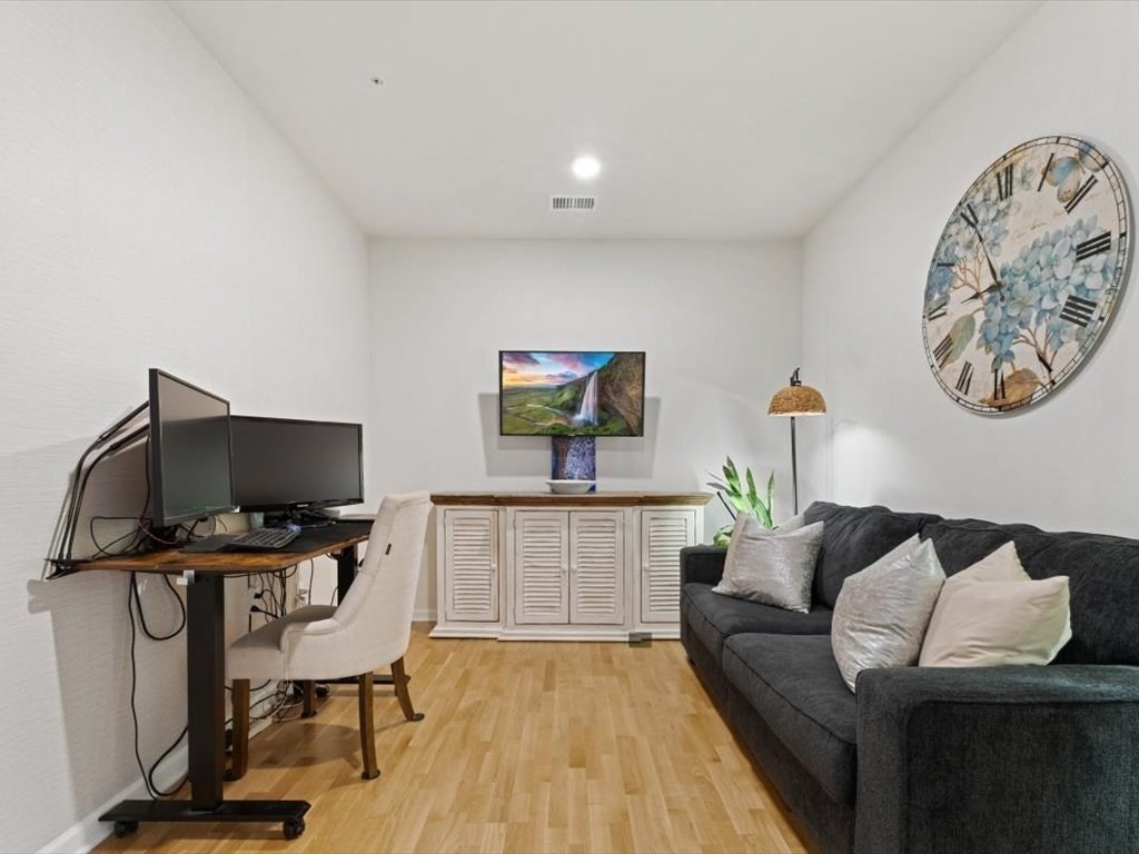3212 Peters Farm Way # 212