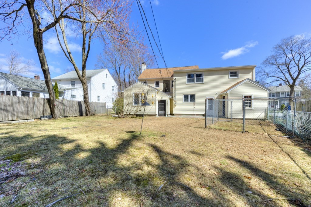 69 Vassar St