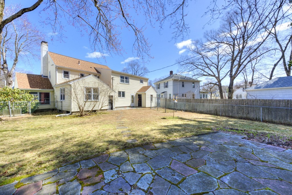69 Vassar St