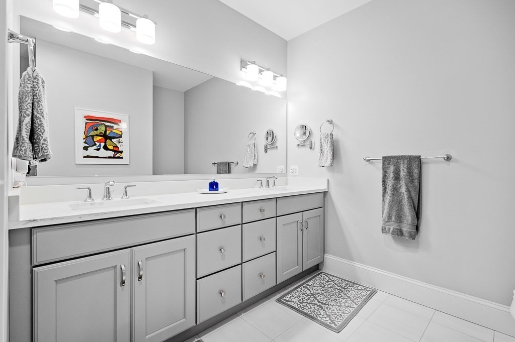 935 Main St # 31