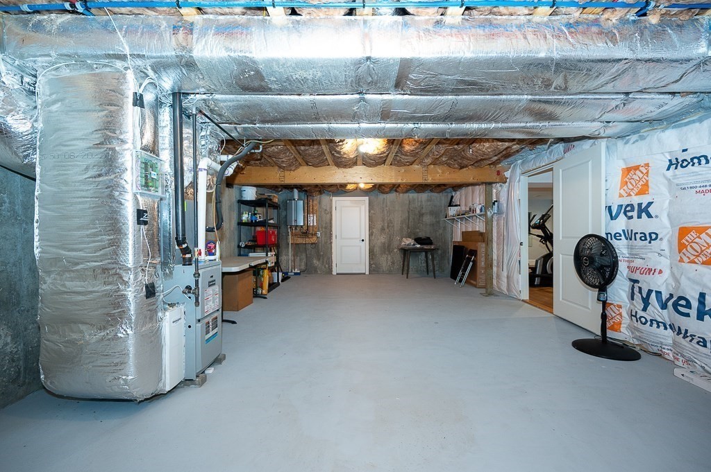 935 Main St # 31