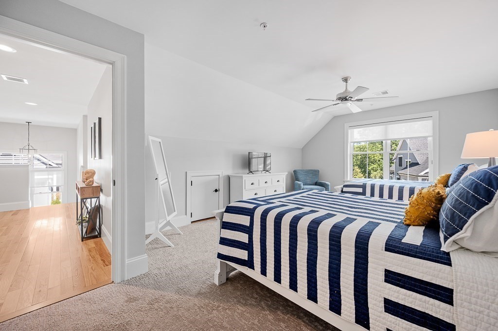 935 Main St # 31