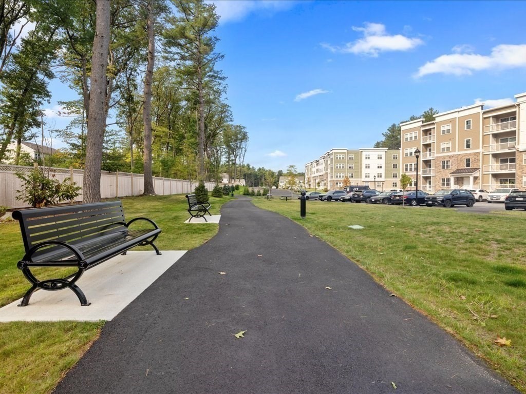 2 Winslow Lane # 406