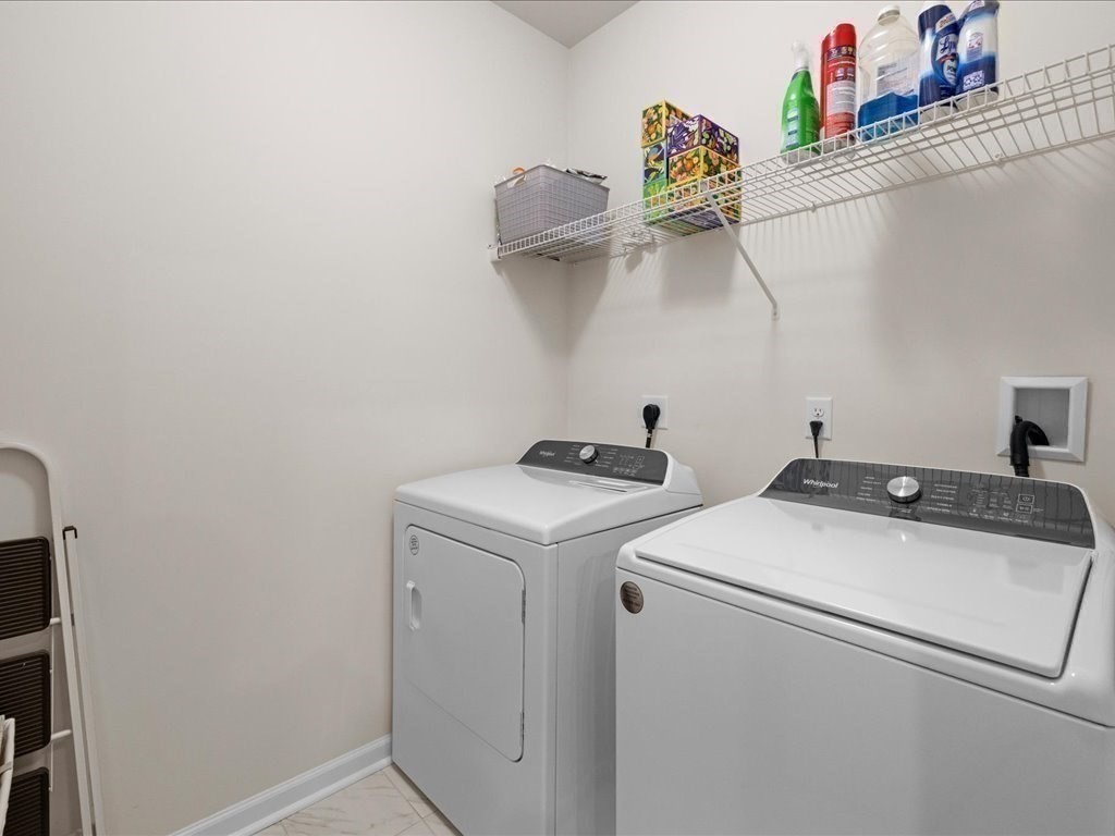 2 Winslow Lane # 406
