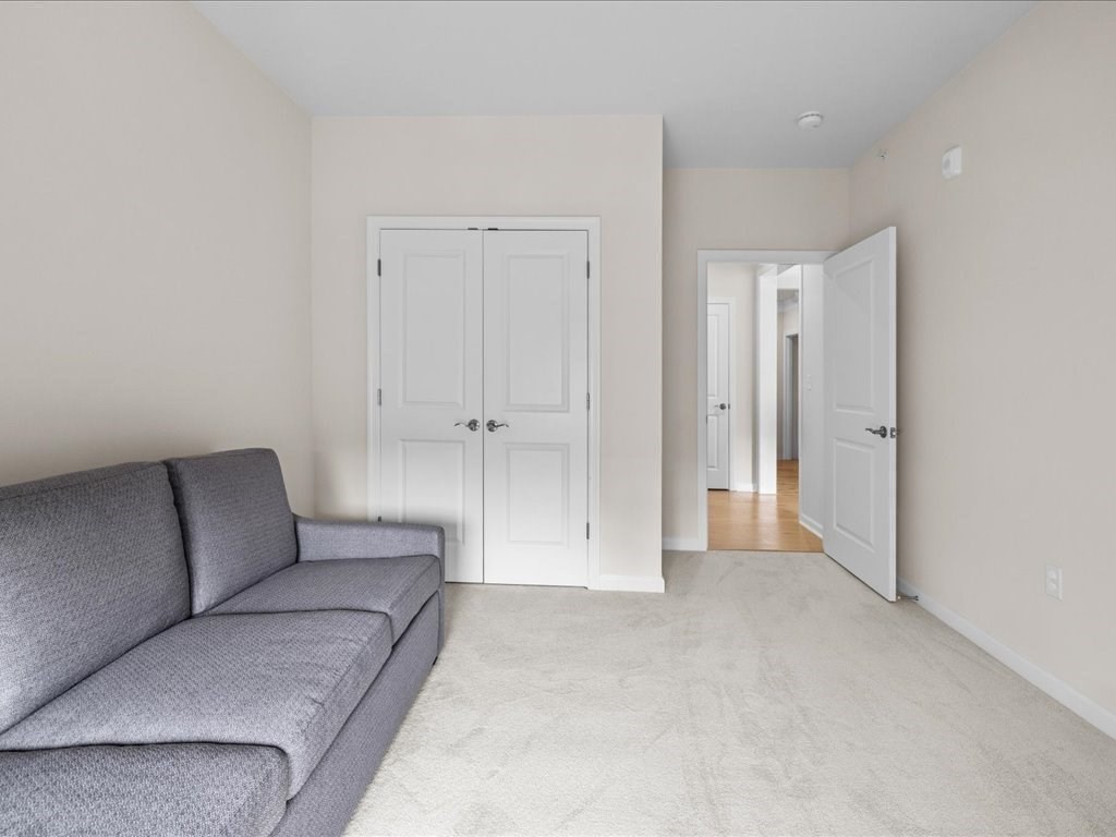2 Winslow Lane # 406