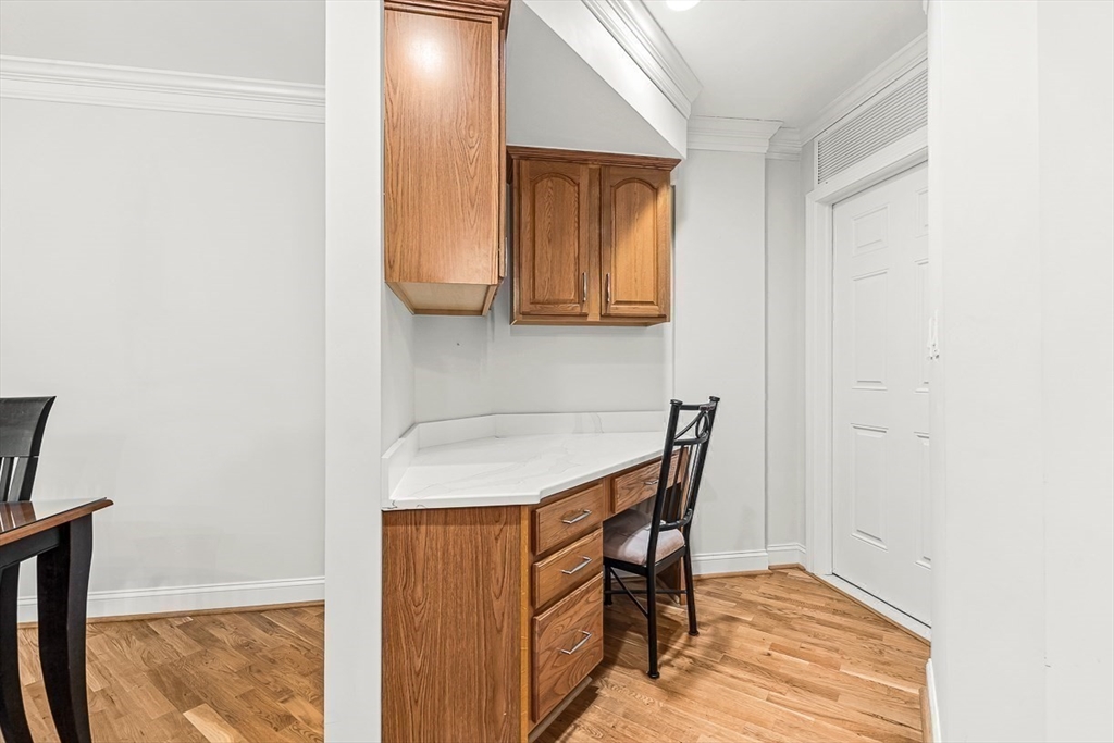 490 Main St # 209