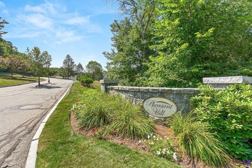 490 Main St # 209