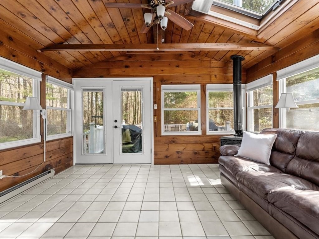 15 Gilbert Way
