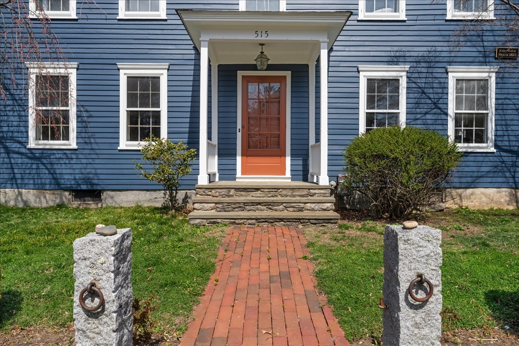 515 Main St