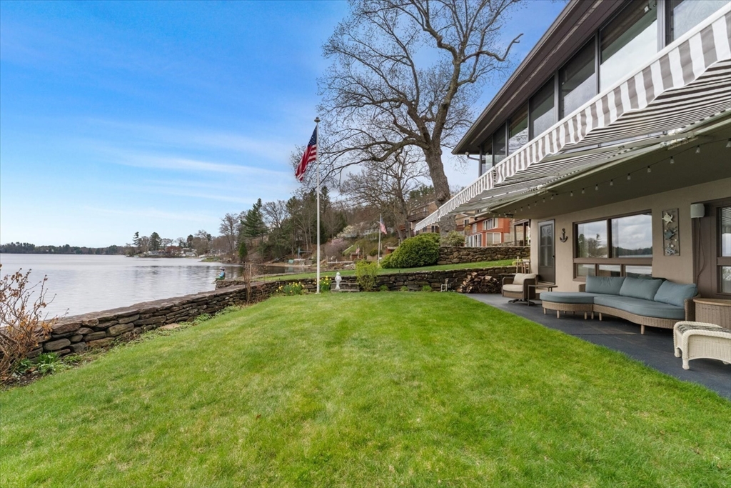 45 Lakeshore Dr Ext