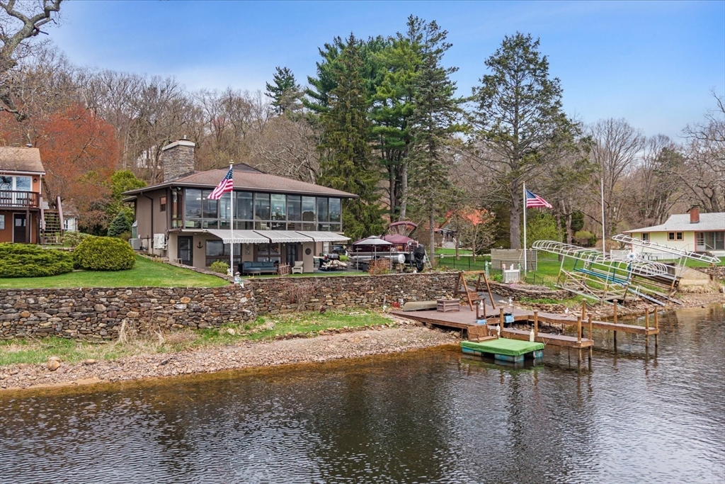 45 Lakeshore Dr Ext