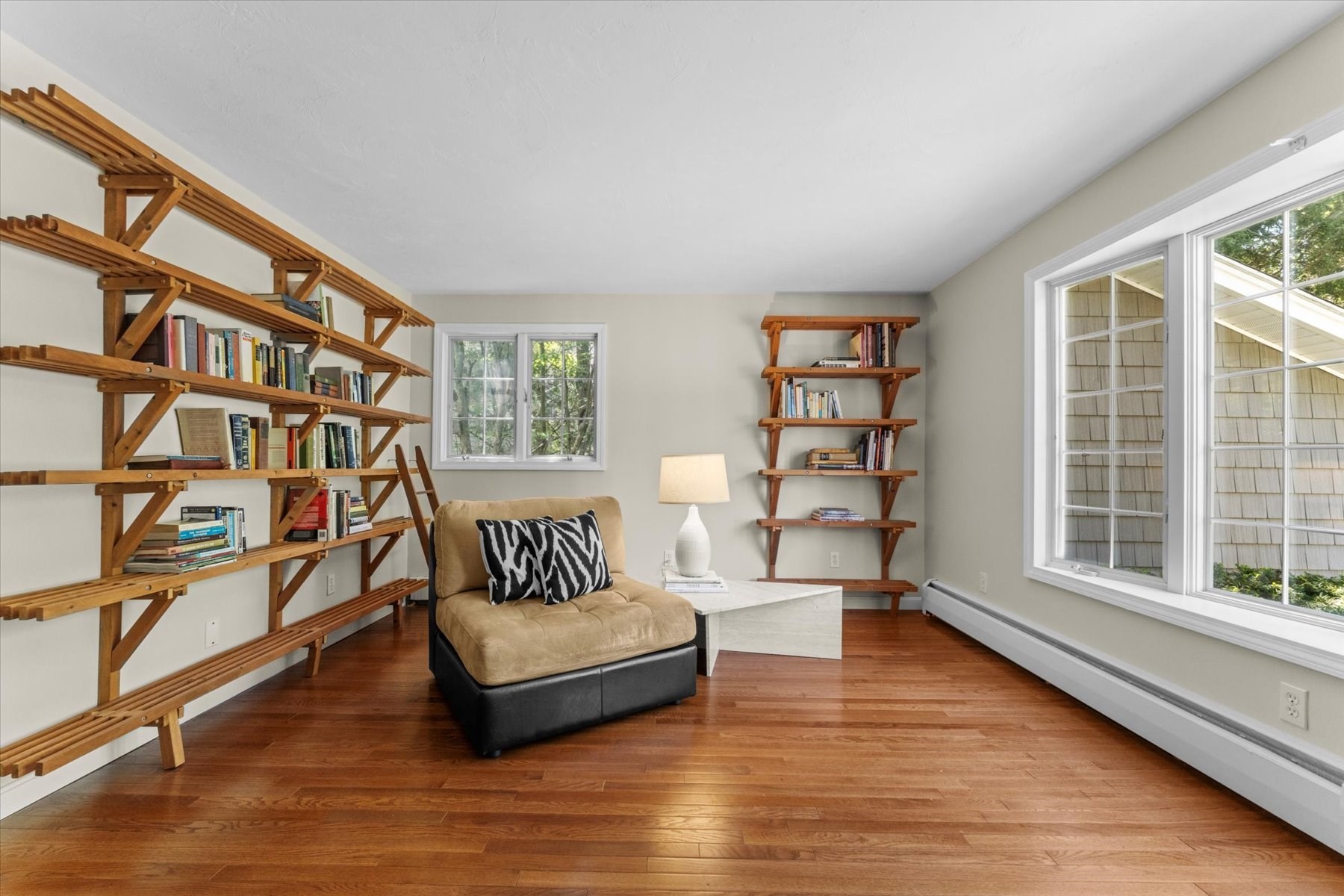 91 Lake Shore Drive