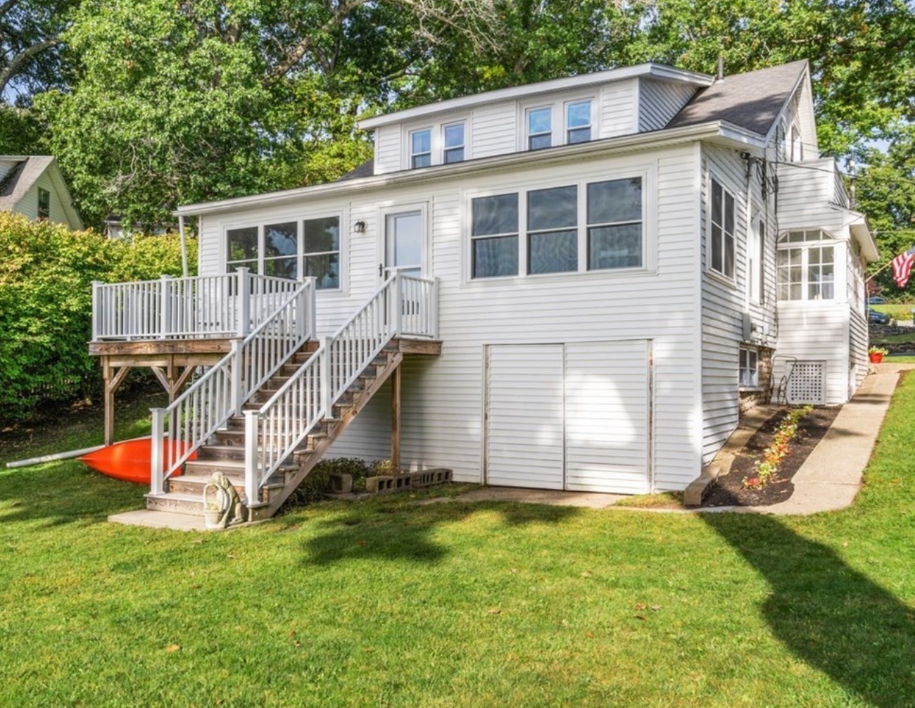 6 Davis Way