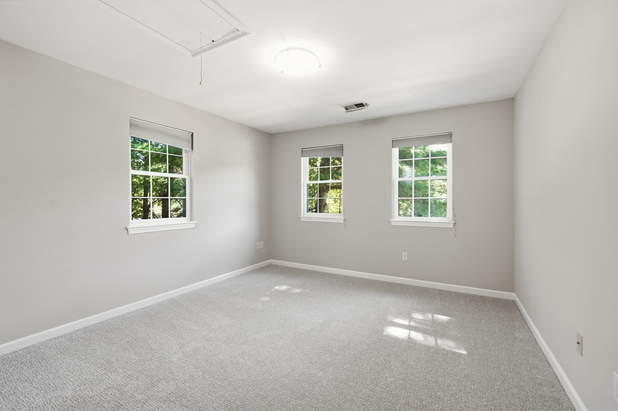 5 Southwood Dr # 50