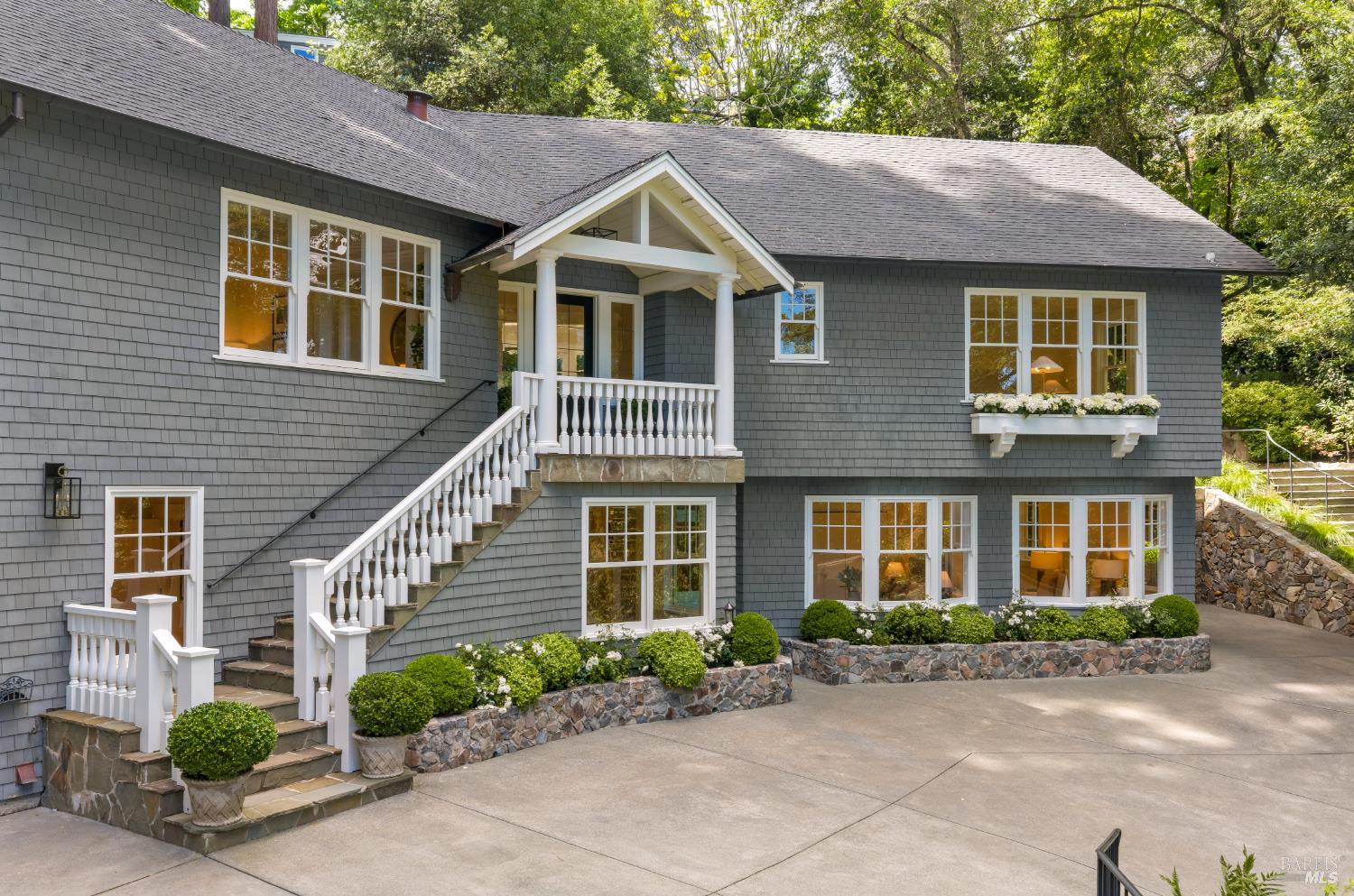 22 Chestnut Avenue