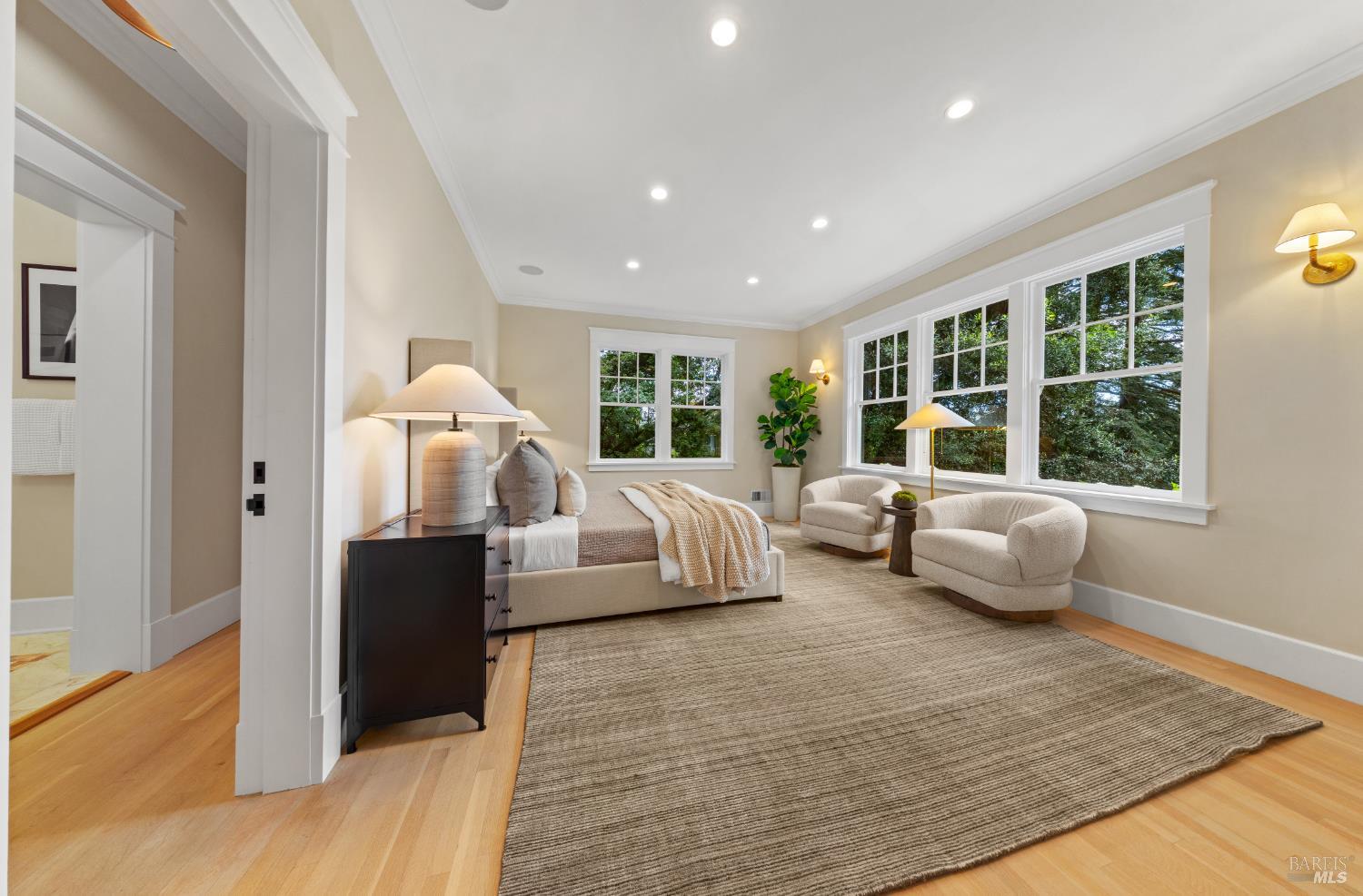 22 Chestnut Avenue