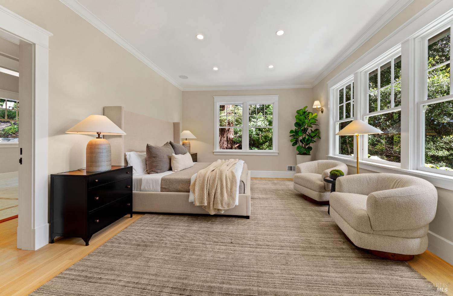 22 Chestnut Avenue