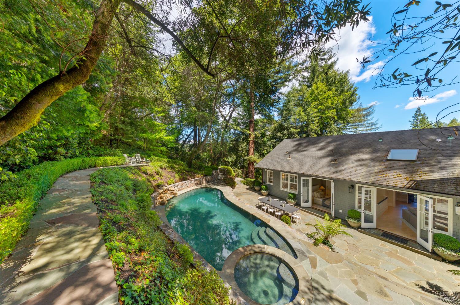 22 Chestnut Avenue