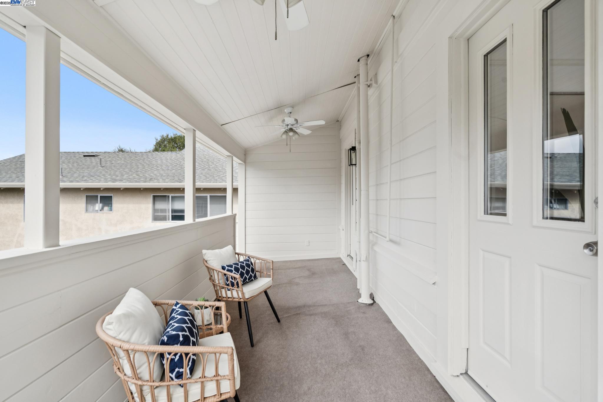 2120 Encinal Ave