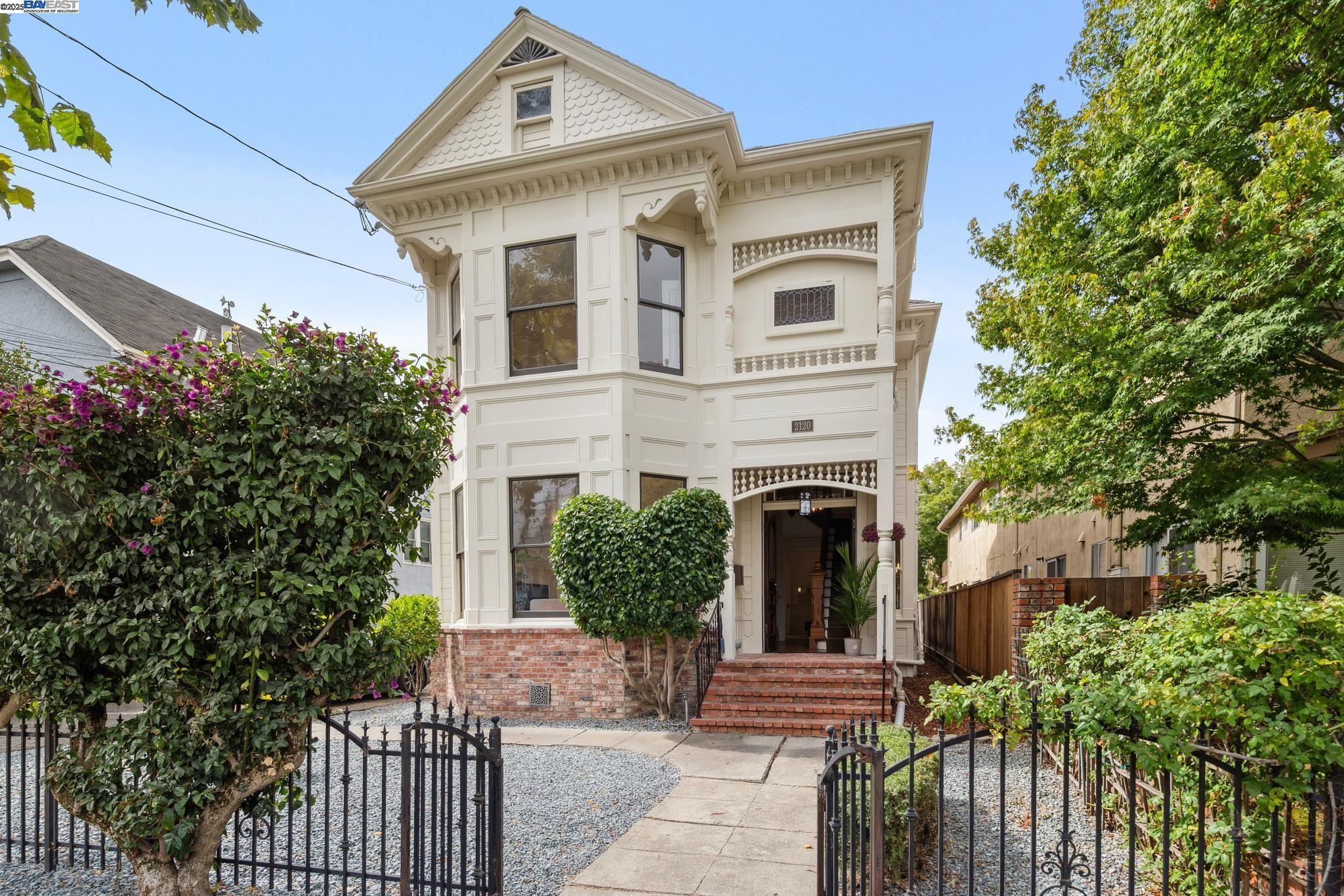 2120 Encinal Ave