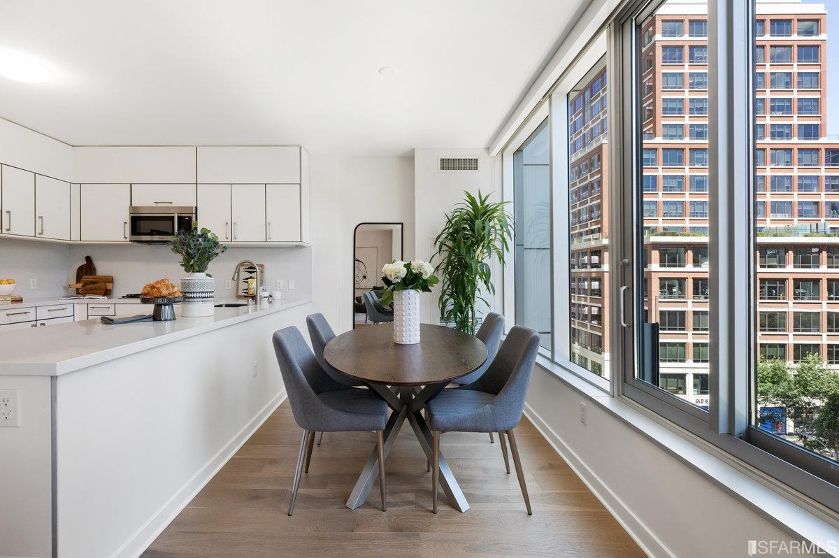 318 Spear Street Unit: 8A