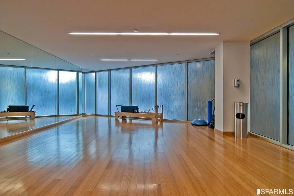 318 Spear Street Unit: 8A