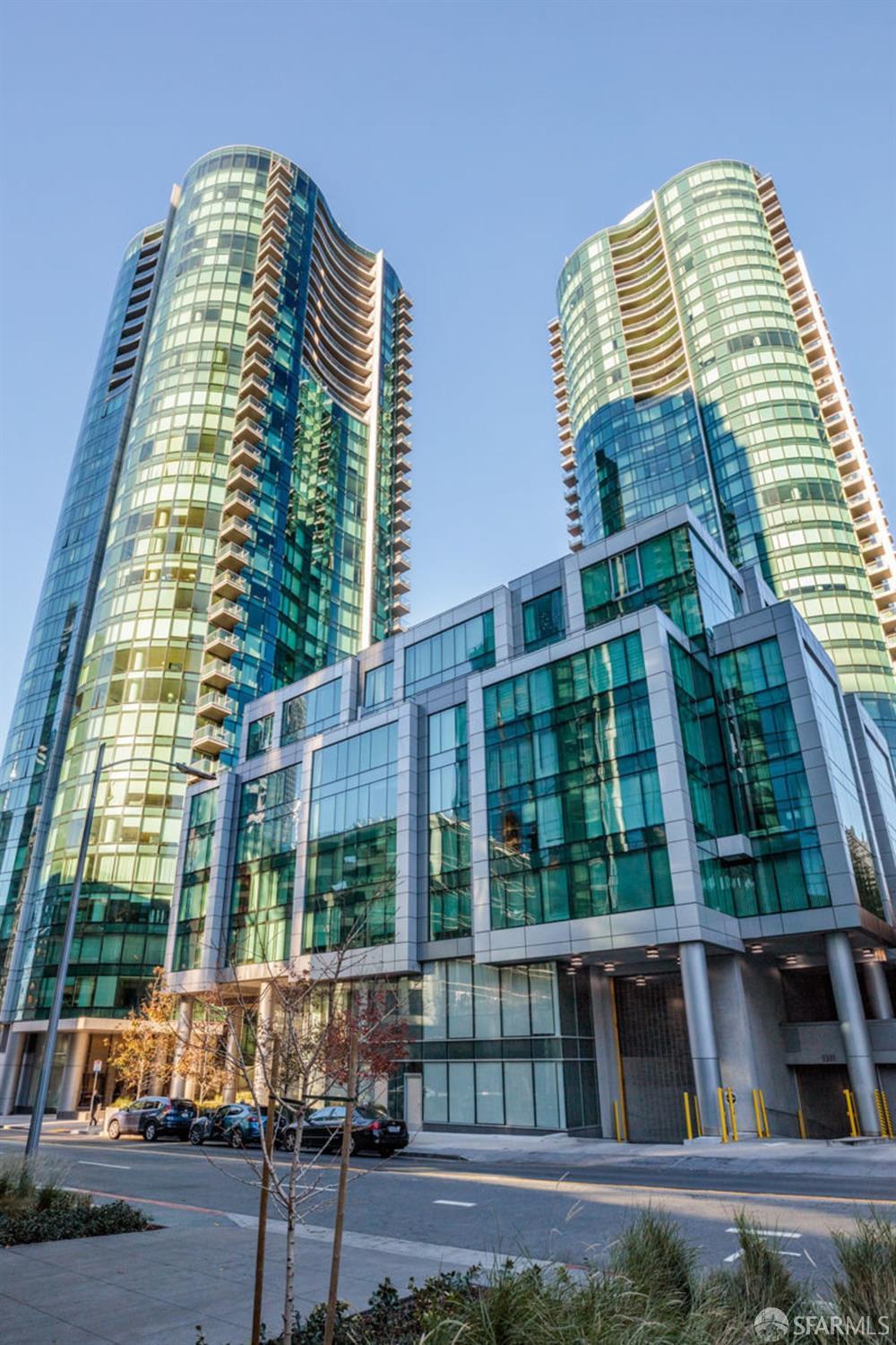 301 Main Street Unit: 36E