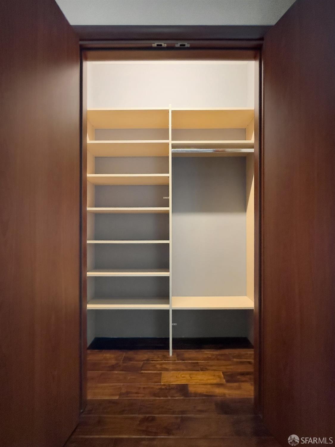 301 Main Street Unit: 36E