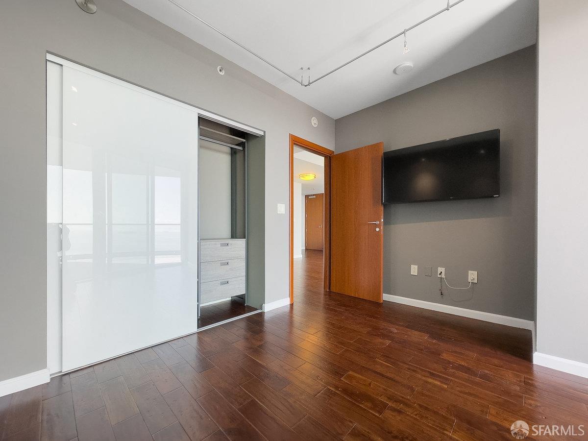 301 Main Street Unit: 36E