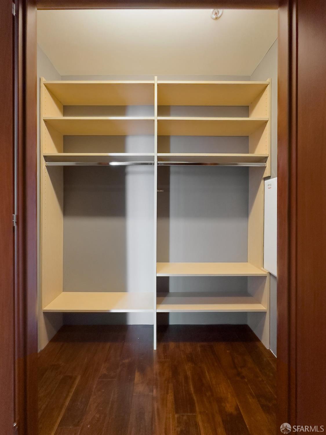 301 Main Street Unit: 36E