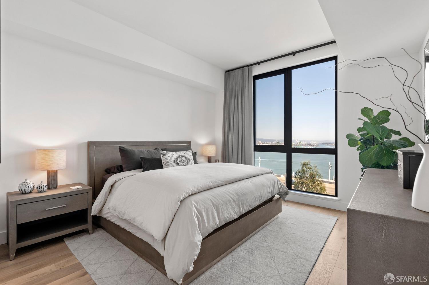 1 Bristol Court # 422