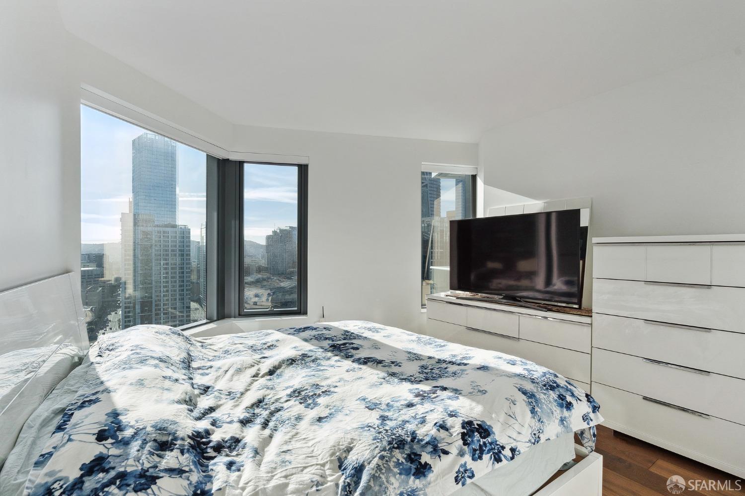 280 Spear Street # 29C