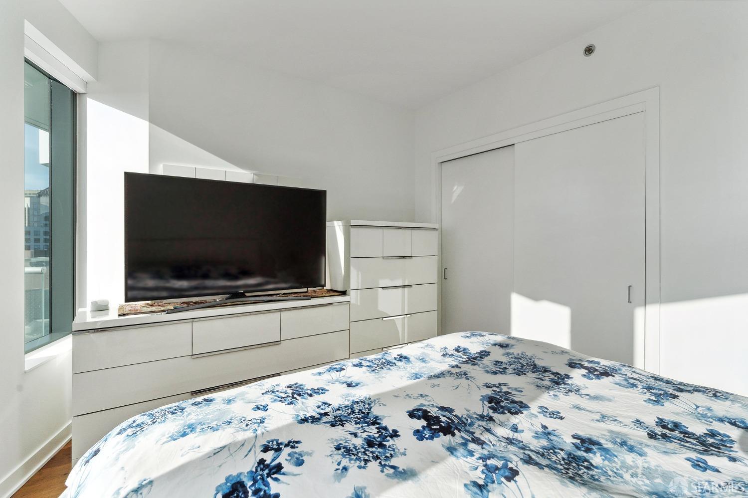 280 Spear Street # 29C