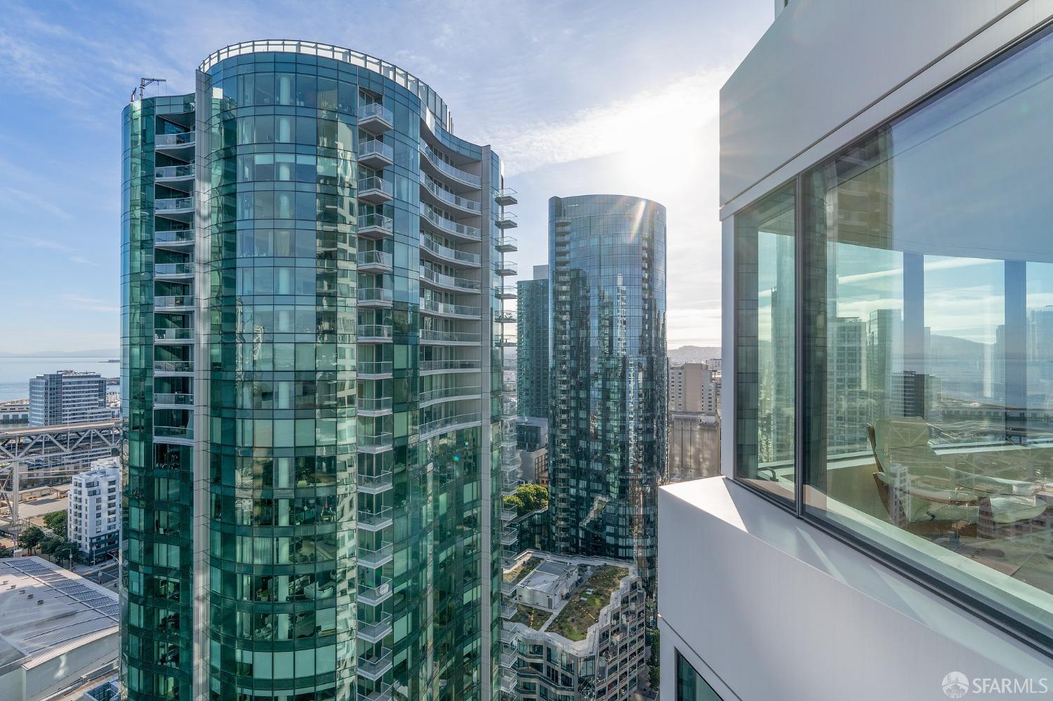 280 Spear Street # 29C