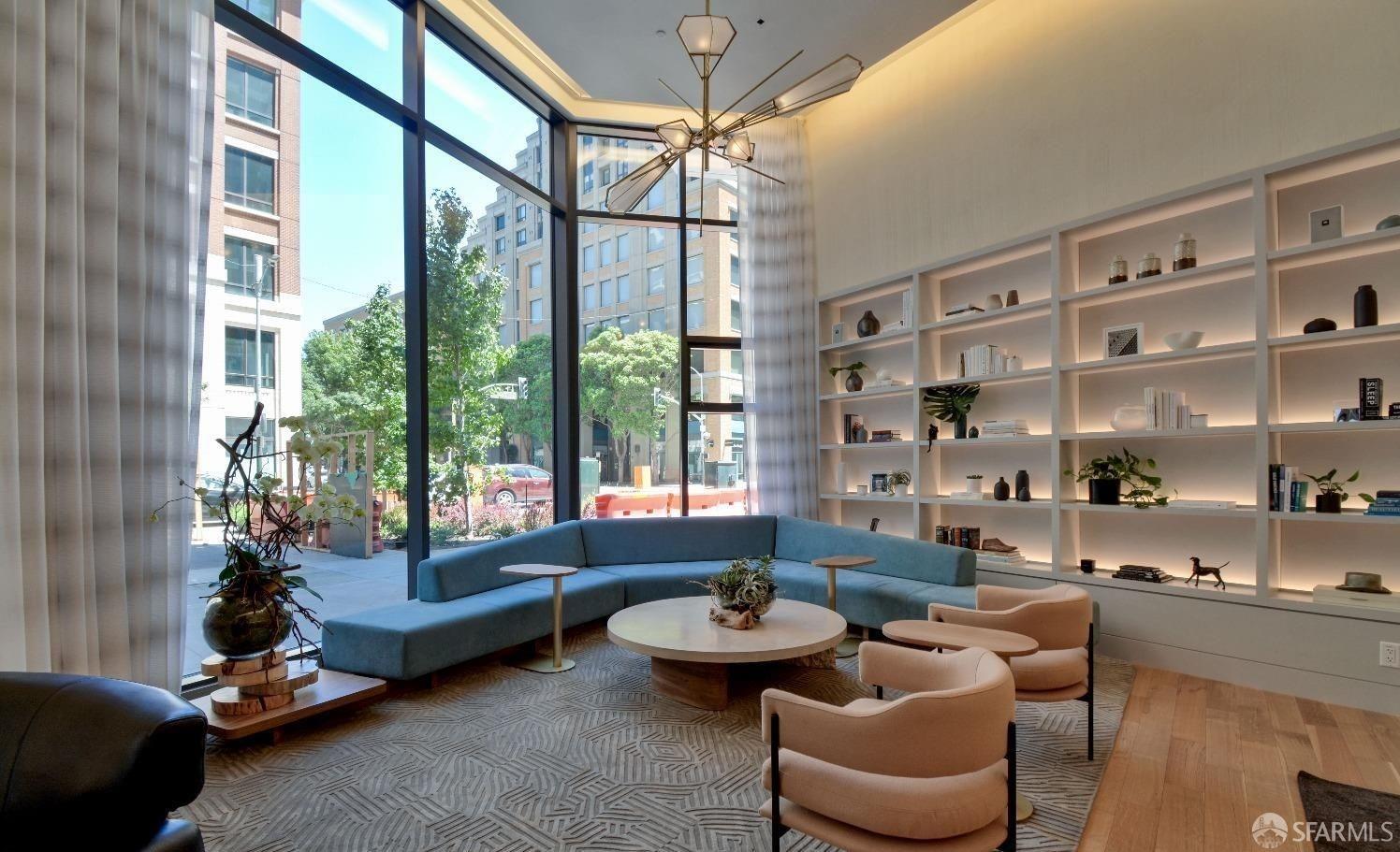 280 Spear Street # 29C