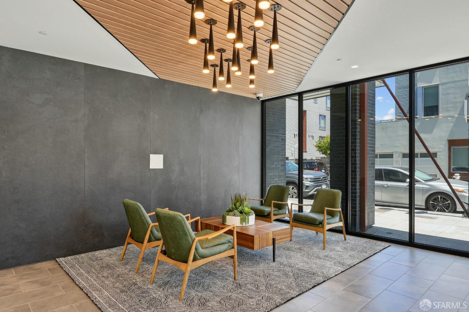 52 Kirkwood Avenue # 416