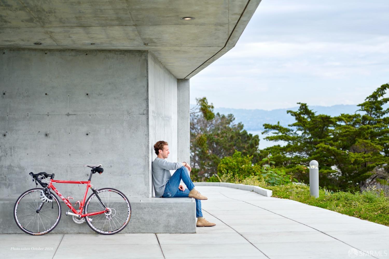 52 Kirkwood Avenue # 416