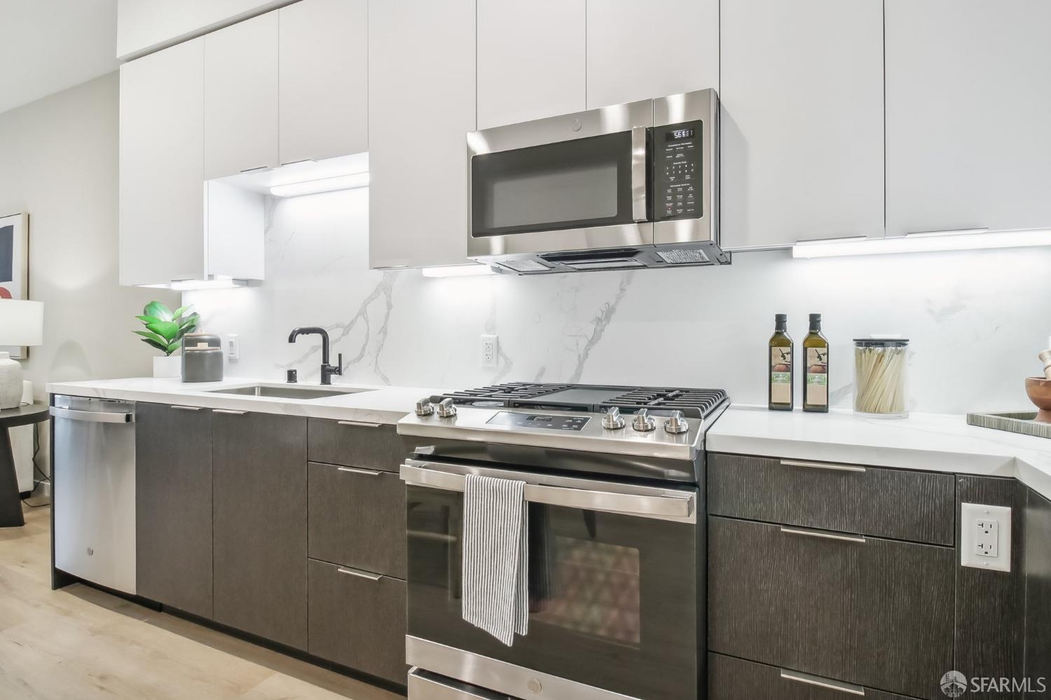 52 Kirkwood Avenue # 322