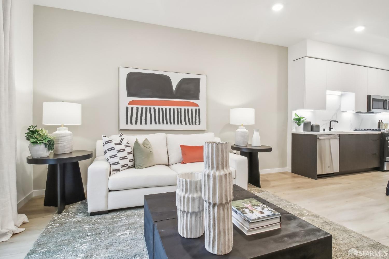 52 Kirkwood Avenue # 322